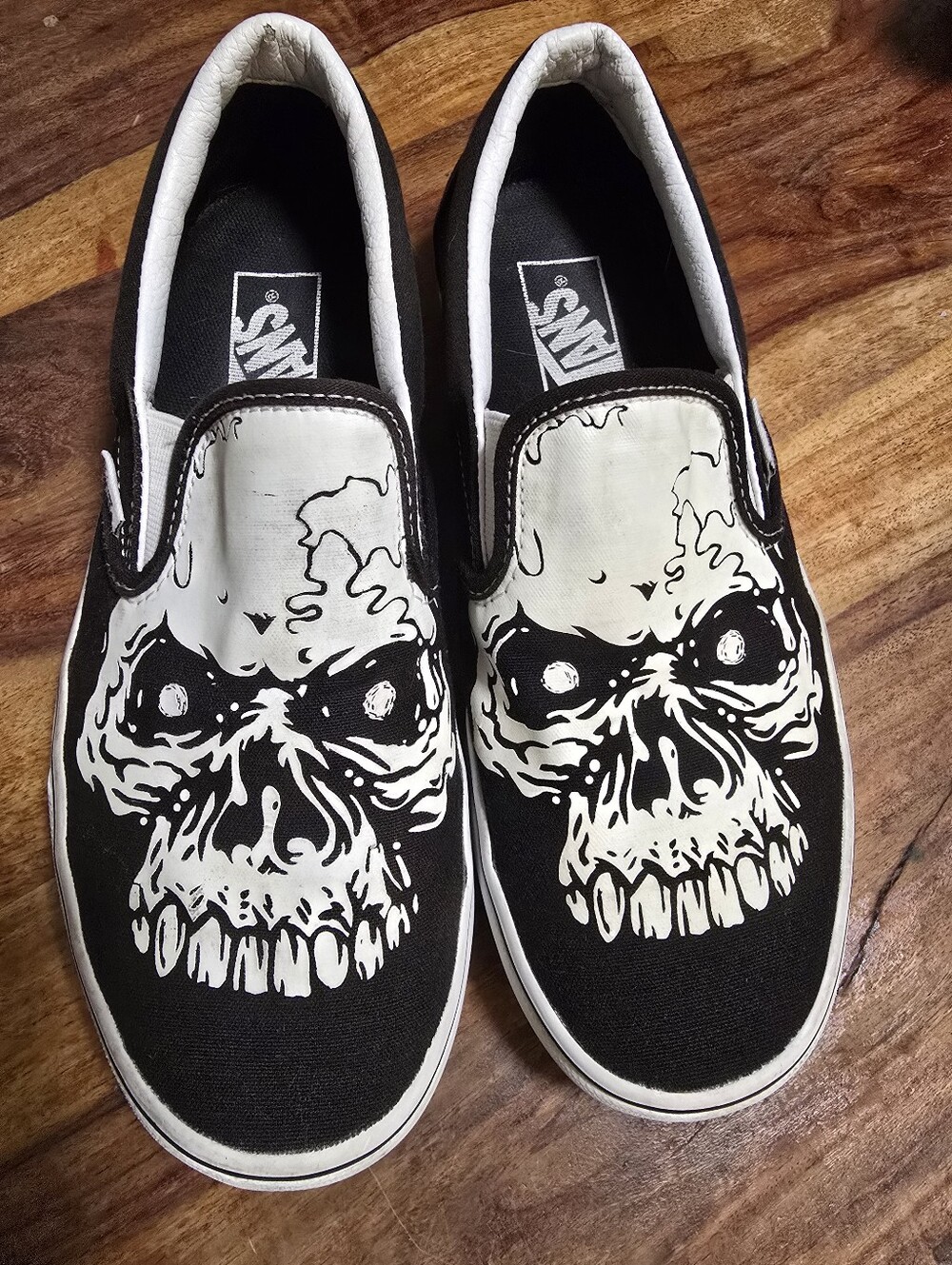 Vans Slip-On Skate Shoes - Black/White Skull Graphic